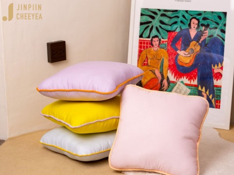 Premium Pillow Maker
